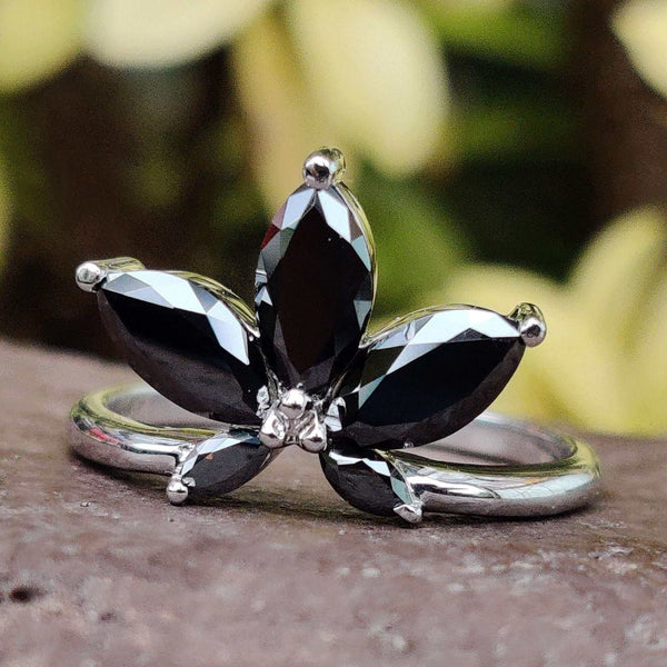 Luxurious Black Diamond Collection