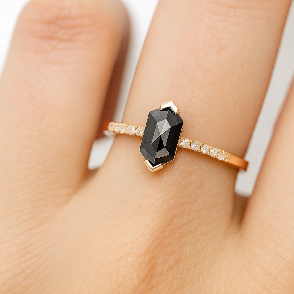 Emerald-Cut moissanite Black Diamond Gold Ring