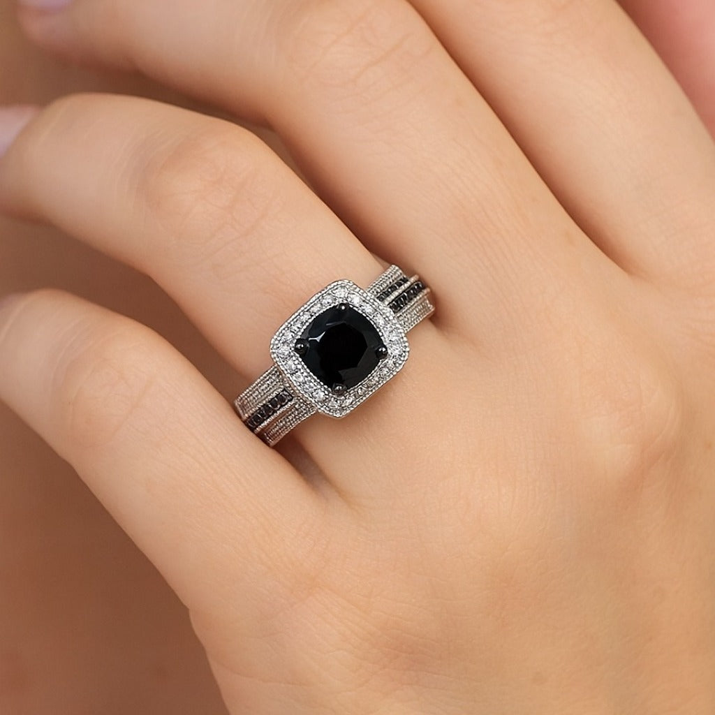 Elegant moissanite black dimond halo ring